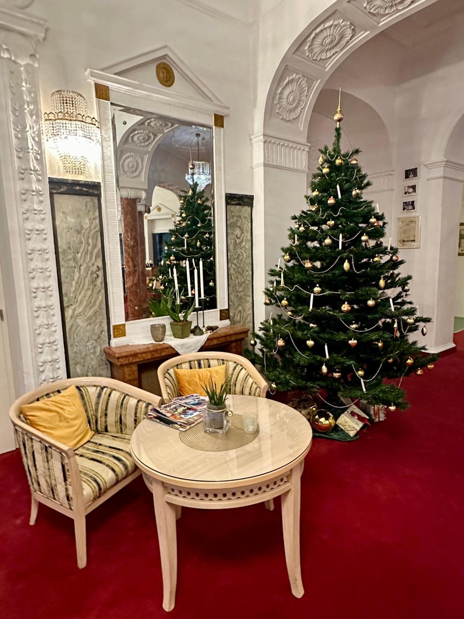Grand Hotel Bellevue Meran Buitenkant foto